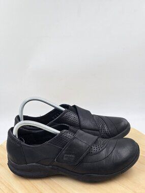 Clarks Womens Wave Walk Black Leather Casual Shoes Strap Closure Size 8M